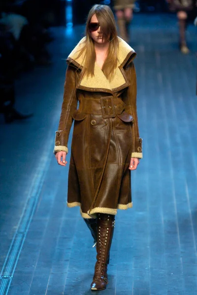 Look 14